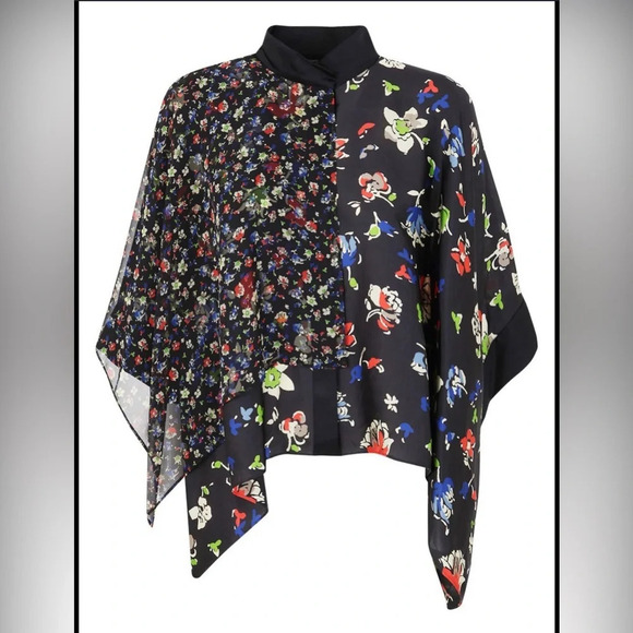 Sacai Tops - ! Sacai Flower Print Blouse in Black